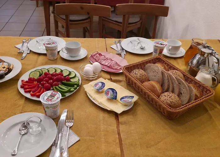 Katharinenhoefchen Bed & Breakfast *